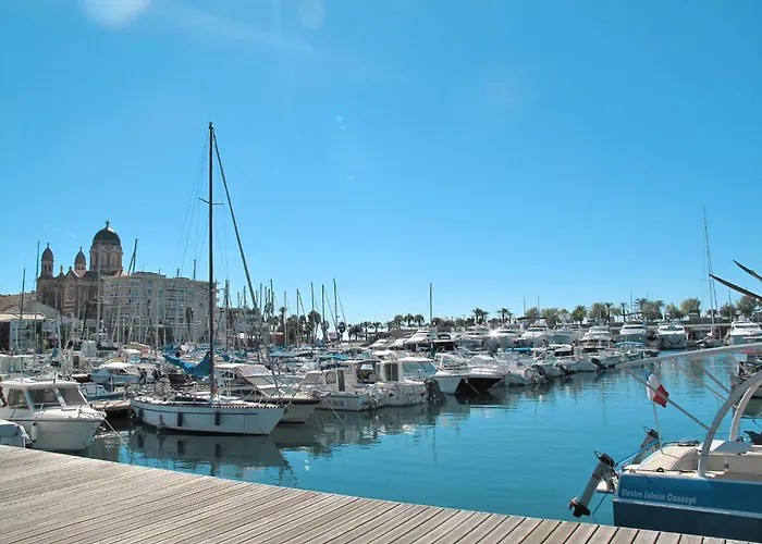 Sonne Der Cote D'azur By Interhome Semesterbostad Saint-Raphaël